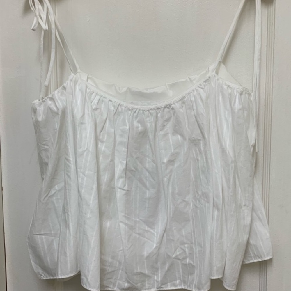 Elizabeth & James white crop top w/ tie shoulders
